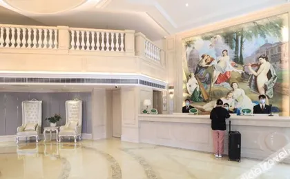 Vienna International Hotel(Ruili hot spring store)