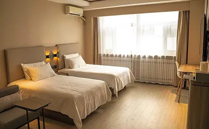Hanting Hotel Zhalantun Qinghe Home Plaza