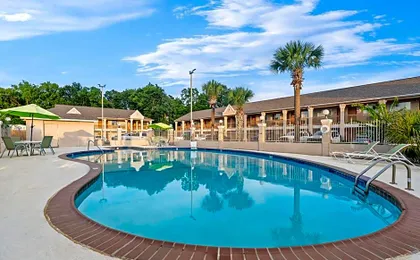 Days Inn by Wyndham Nacogdoches/SFA University/Downtown