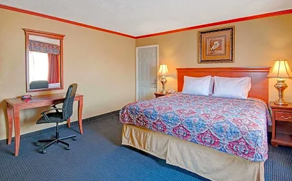 Days Inn by Wyndham Albuquerque Downtown