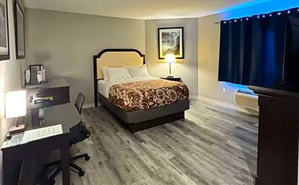 Big Bird Inn Wawa, SureStay Collection by Best Western