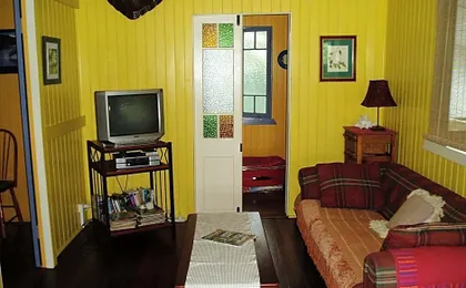 Mango tourist Hostel