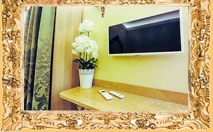 Impero Vaticano Suites Guest House