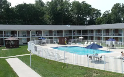 Crystal Inn Eatontown