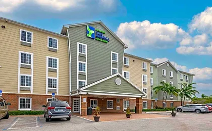 Extended Stay America Select Suites - Lake Worth