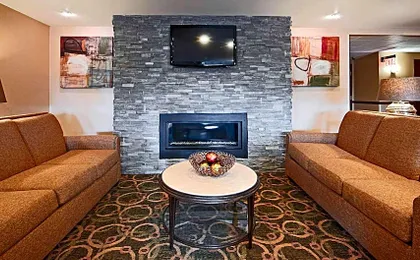 Comfort Inn & Suites Copley Akron