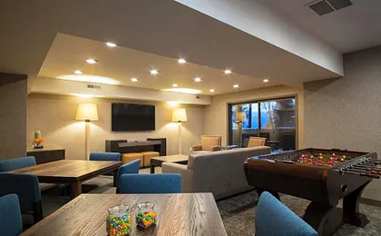 Hotel Azure