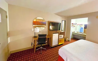 Days Inn by Wyndham Athens