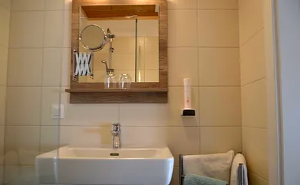 B&B Leonhard 7