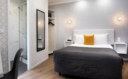 Hotel De Geneve