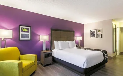 La Quinta Inn & Suites by Wyndham Virginia Beach