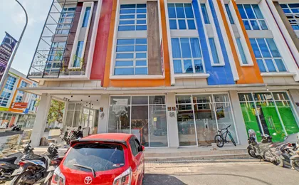 OYO 90559 Gamacity Residence