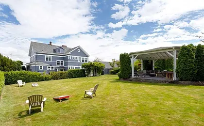 Nantucket Inn - Anacortes