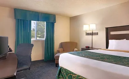 Travelodge by Wyndham Jefferson City