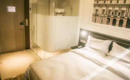 Junyue Boutique Hotel