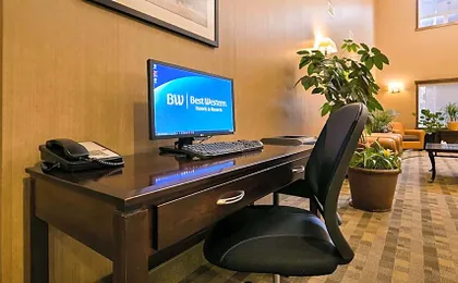 Best Western Diamond Inn