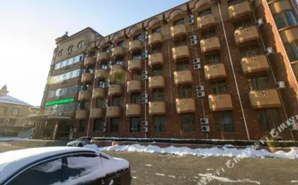 Yingzhuang Lijia Business Hotel