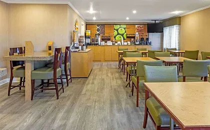 La Quinta Inn & Suites by Wyndham El Paso East