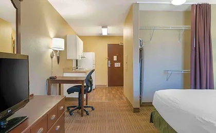 Extended Stay America Suites - Detroit - Metropolitan Airport