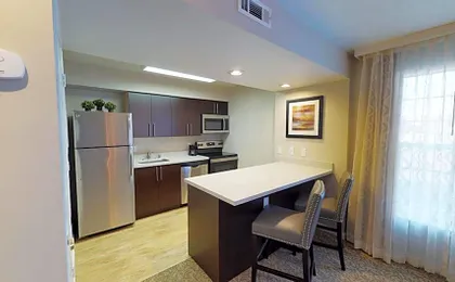 Chase Suites Hotel In Newark