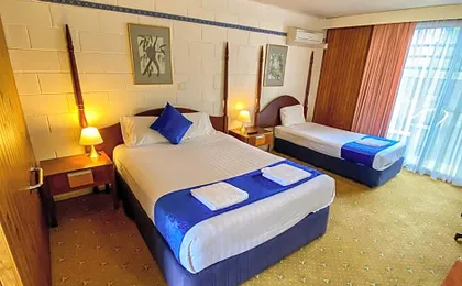 Snow Season Motor Inn