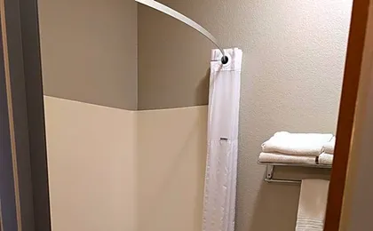 Days Inn & Suites by Wyndham Castle Rock