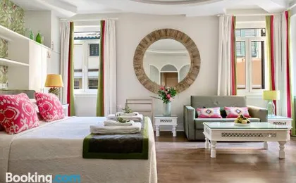 Kouloura Liston Suite