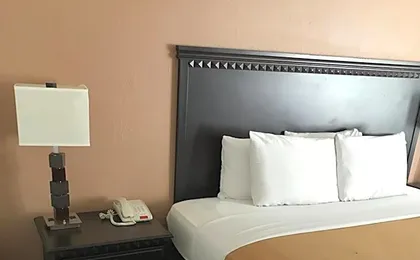 The Best Inn & Suites