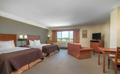 AmericInn by Wyndham Newton