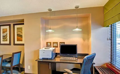 Hampton Inn State College