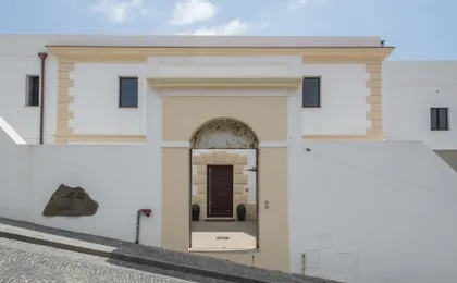 Villa Santadi Hotel