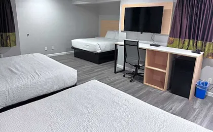 Travelodge by Wyndham Redding CA