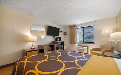 Super 8 by Wyndham Cody