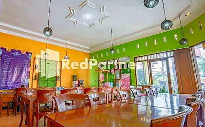 Nafisa Homestay Syariah Near Jatim Park 3 Batu Mitra RedDoorz