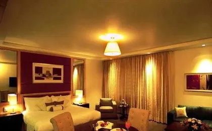 Golden Tulip Jaipur