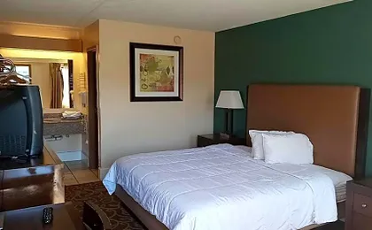 Hilltop Inn Pittsburgh