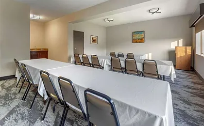 Best Western Plus Executive Inn