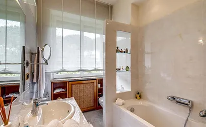 La Gaura Guest House