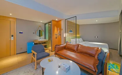 Shenzhen East Railway And Buji Subway Station Ranch Hotel