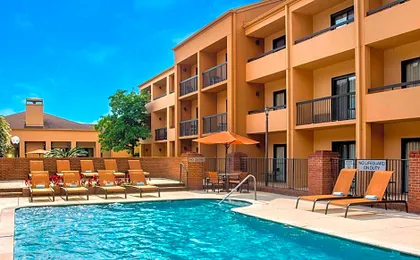 Courtyard by Marriott Baton Rouge Acadian Centre/LSU Area