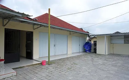 RedDoorz near Sleman City Hall 3