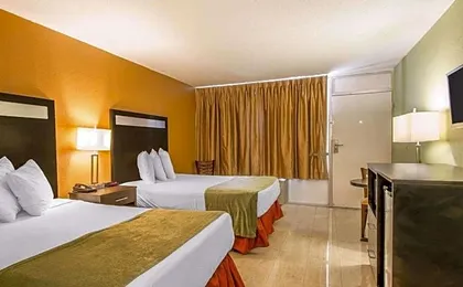 Sunset Palm Hotel Condominium