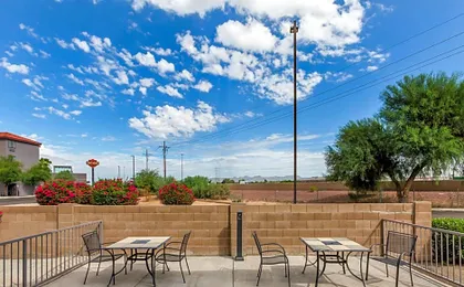 Best Western Gold Poppy Inn