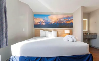 Days Inn by Wyndham Thornton
