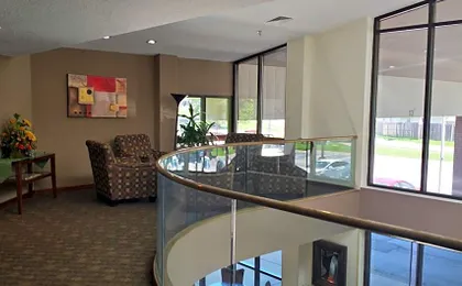 Ramada by Wyndham Bettendorf