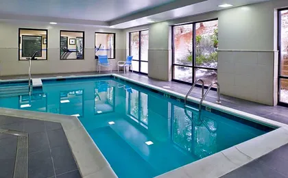 Holiday Inn Express Hotel & Suites West Chester By IHG