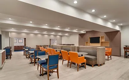 Holiday Inn Express Jamaica - JFK AirTrain - NYC By IHG