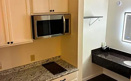 Suite Stay - Talladega