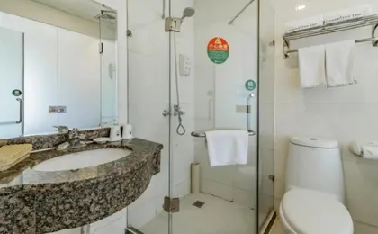 GreenTree Inn Beijing Guangmingqiao Express Apartment Hotel