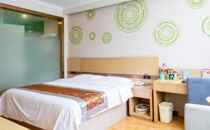 Greentree Inn Gannan Hezuo Pedestrian Street Expre